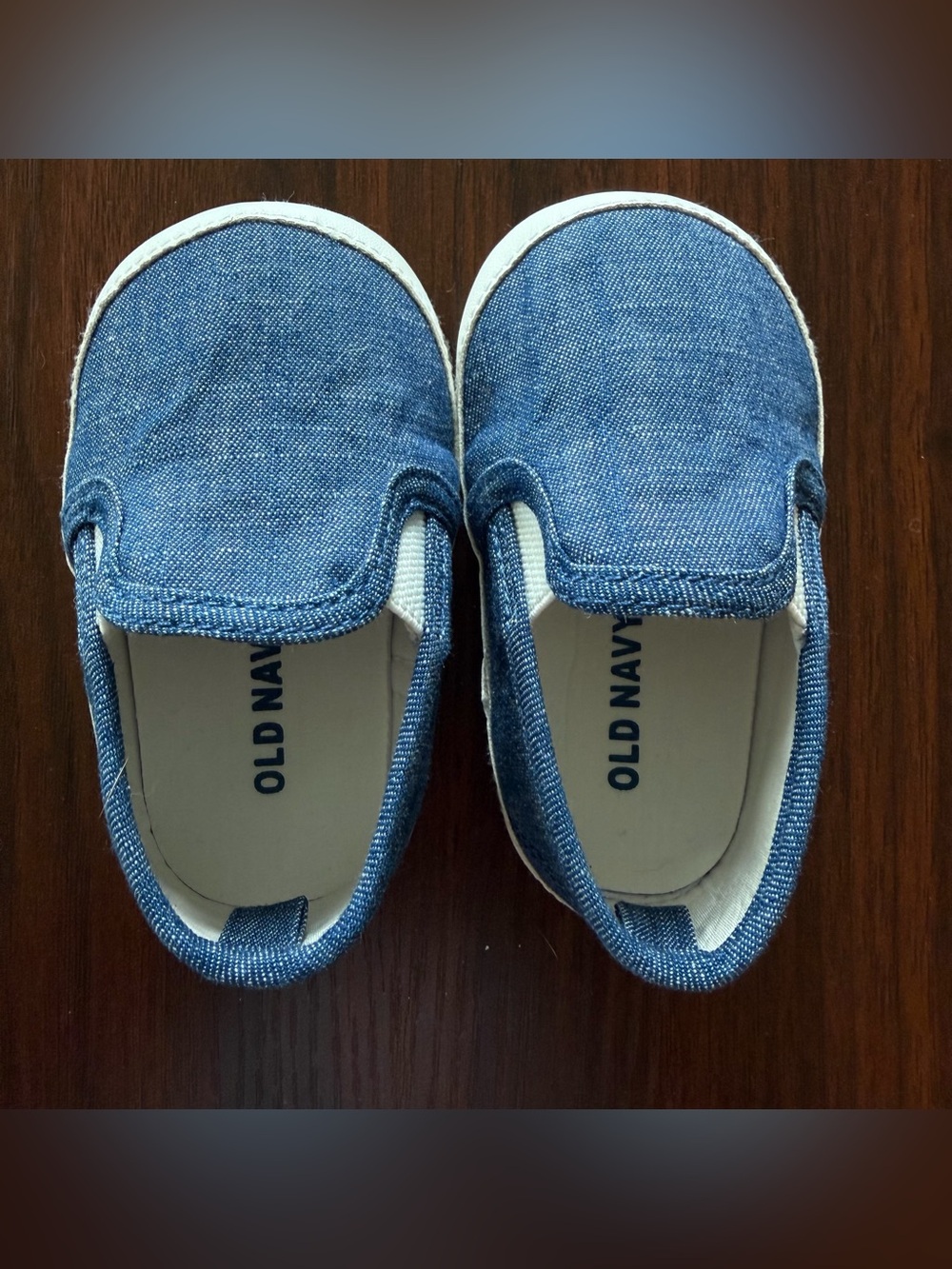 Size 6-12 months Old Navy Kids Denim Blue Slip-On Canvas Sneakers